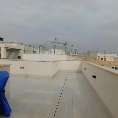 Appartement Modern And Cosy Close To The *