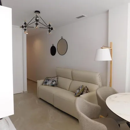 Modern And Cosy Close To The Apartamento