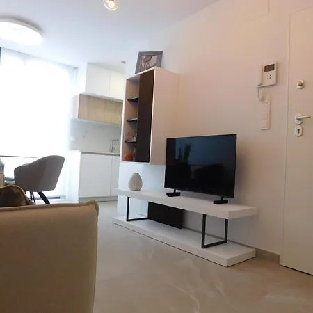 Modern And Cosy Close To The Appartement *